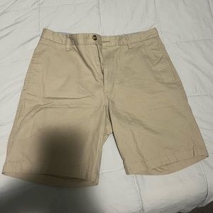 Chaps Khaki shorts